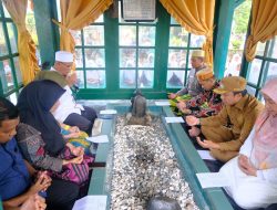 Ribuan Pelajar Ikuti Napak Tilas Religi di Makam Datuk Pattimang Luwu Utara